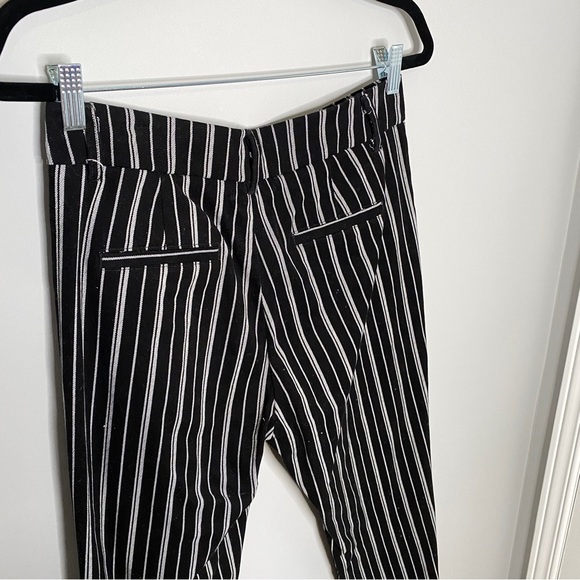 Ardene Black and White Striped Pants (medium) - Picture 3 of 5